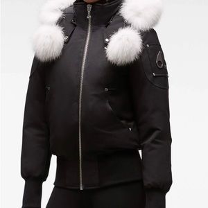 Women’s moose knuckles